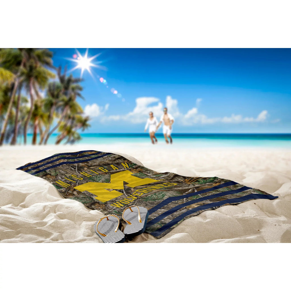 30"x Towel Group Wolverines Stripes 60" Three Michigan Beach The Northwest
