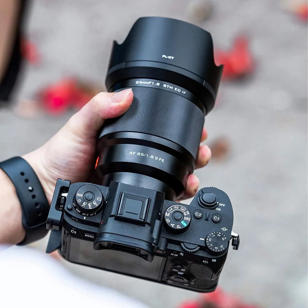Black A7RIII A7SII Focus E-Mount a6400 A7III a6500 Camera Support Auto AF for STM F1.8 Lens Viltrox Sony 85mm A7II Sony a6300- Full-Frame