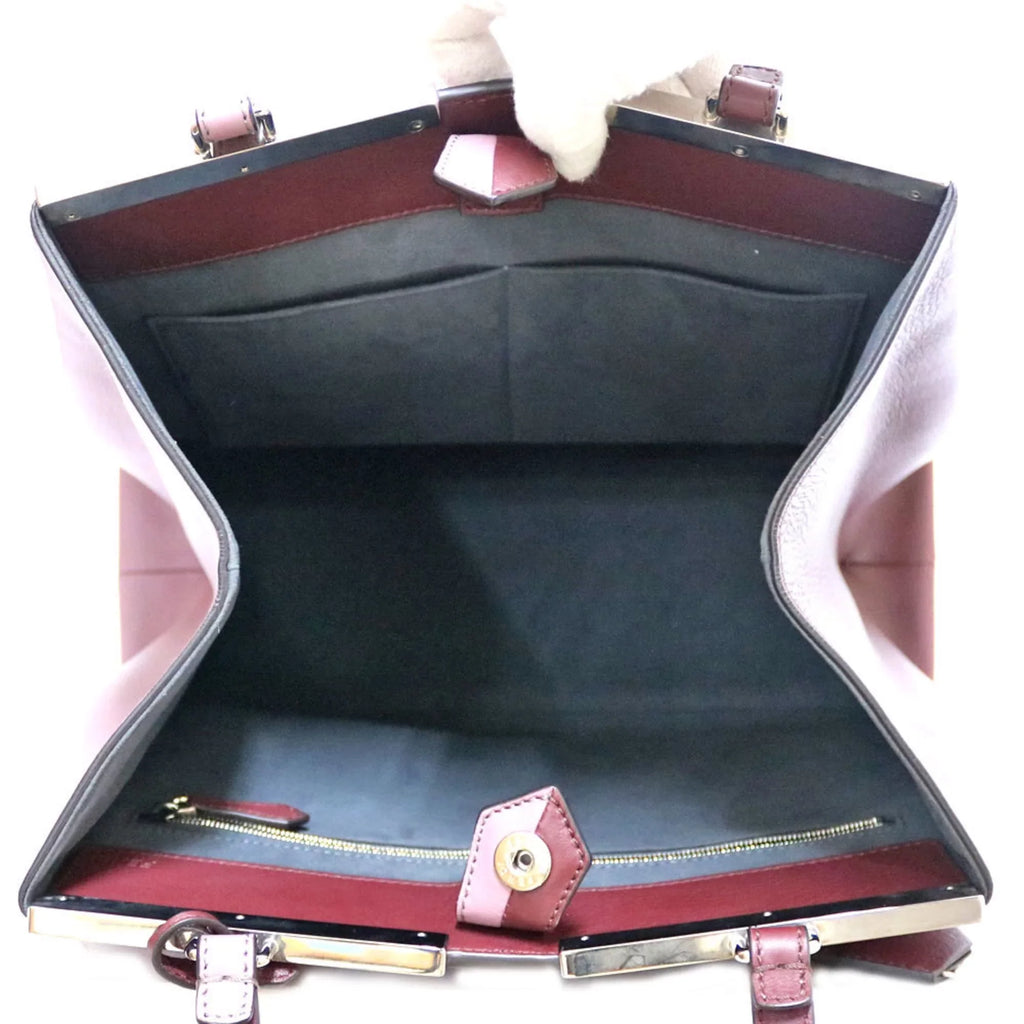(Fair) Women's Leather Shoulder Pink Bag FENDI Fendi Pre-Owned