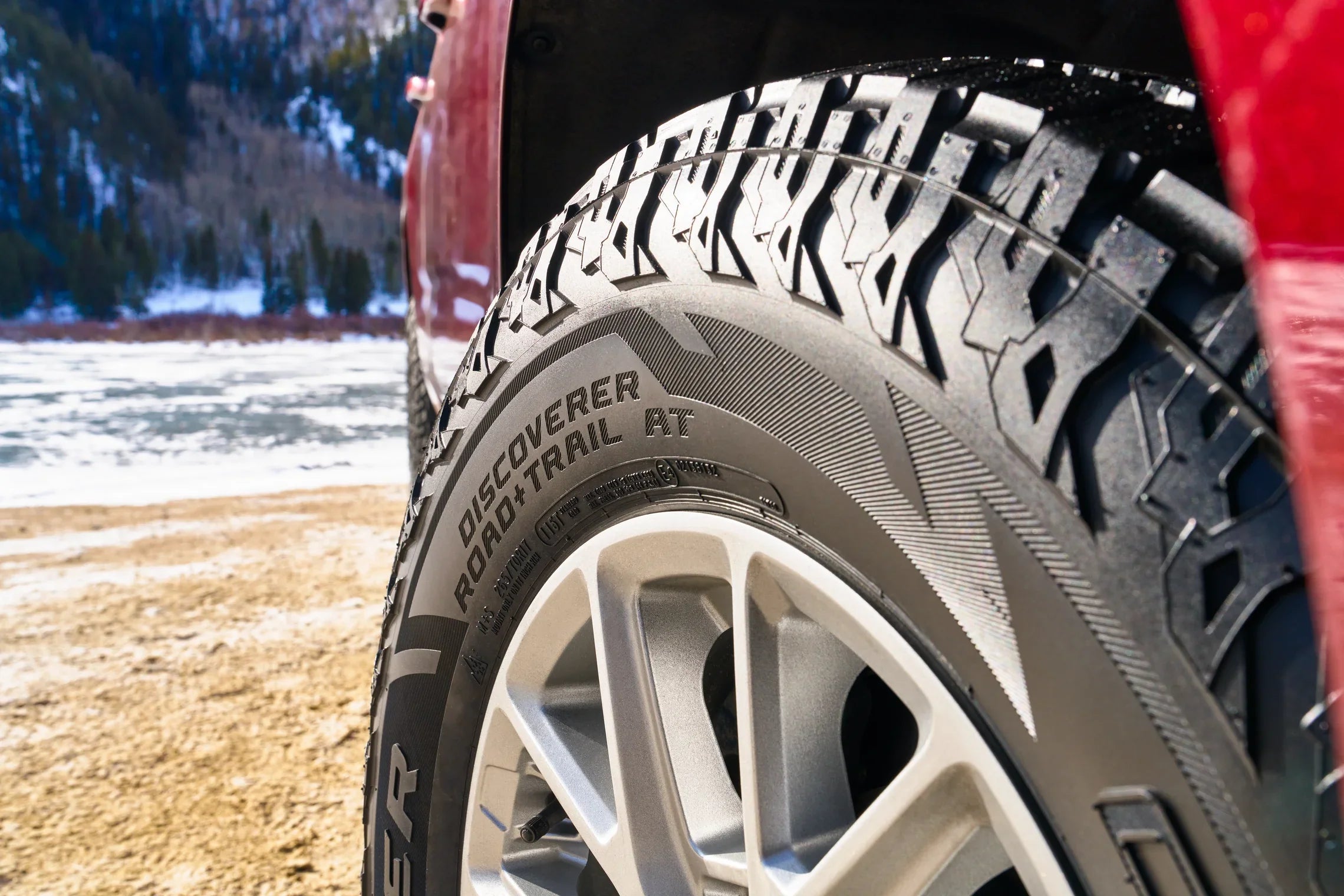 114T AT Road+Trail Discoverer Cooper Tire 245/70R17 All-Terrain
