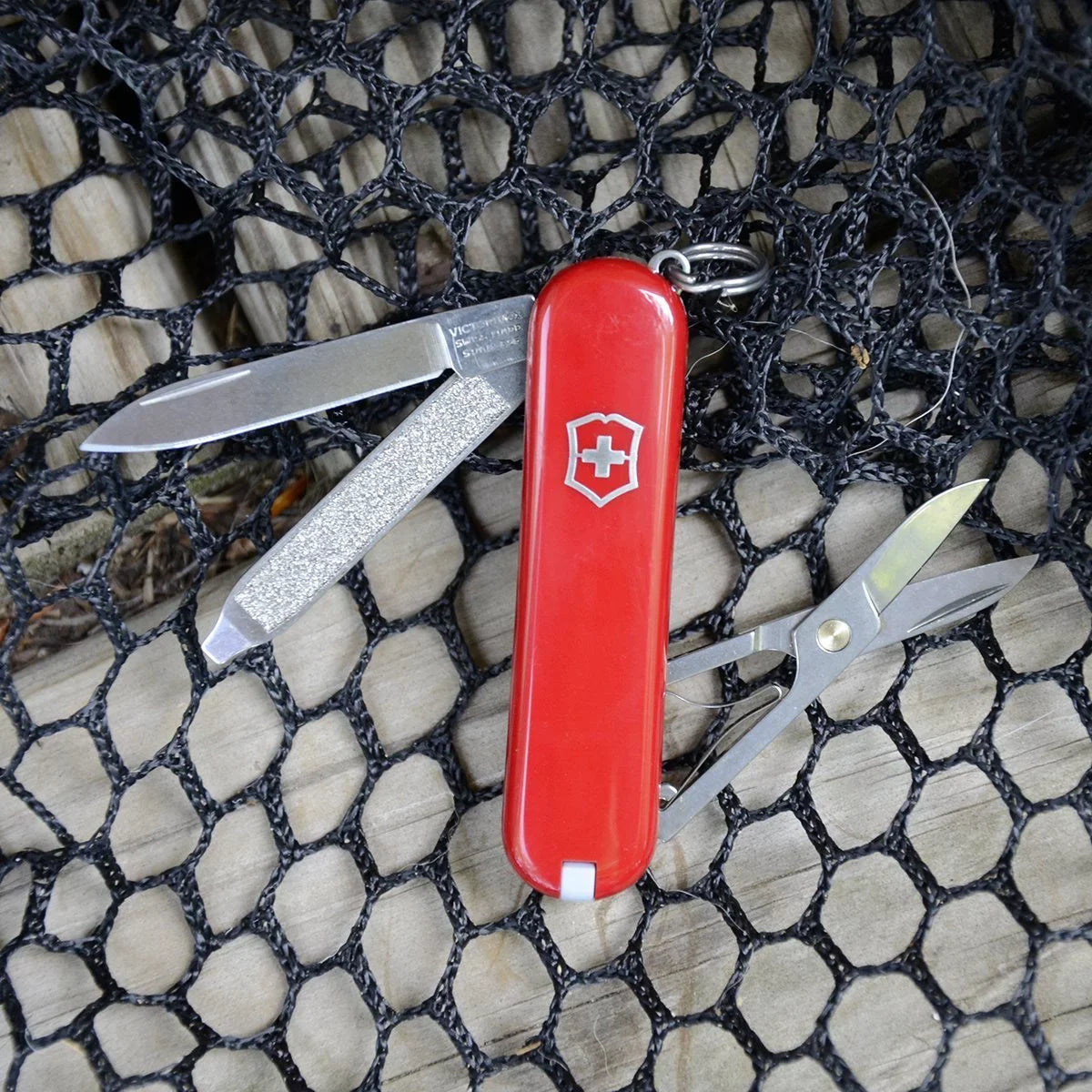 Army SD Red Swiss Knife, Classic Pocket Victorinox