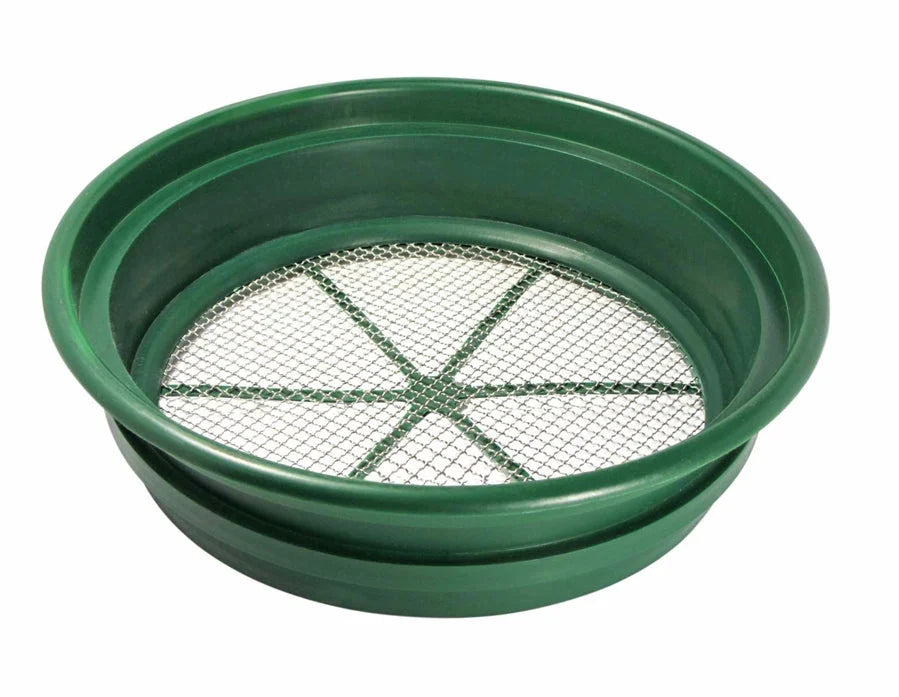 1/20" Classifier 1/100" 1/8" 1/12" Screens STACKABLE 6 1/50" | | 1/4" Pack