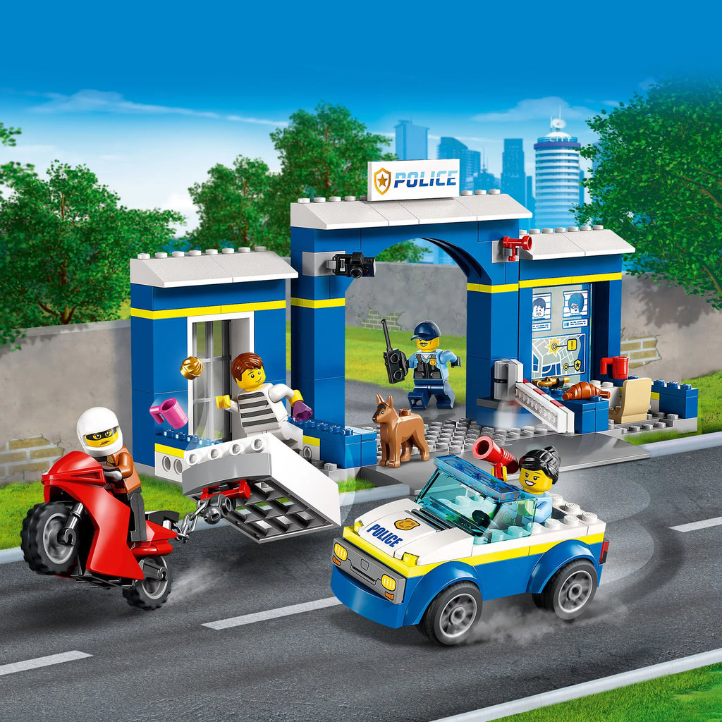 60370, 4 and Old Breakout Plus with Years for LEGO Minifigures City Playset Police Jail, Dog Motorbike, Kids Chase Car Station and Toys 4 Toy Figure,