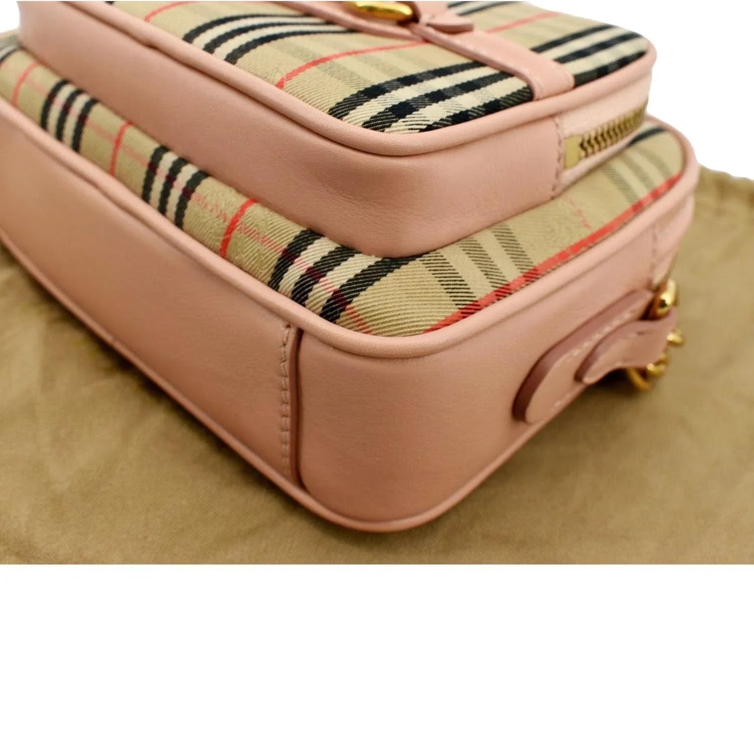 Check Light Link Pink Knight Crossbody Bag Pre-owned 1983 Camera BURBERRY