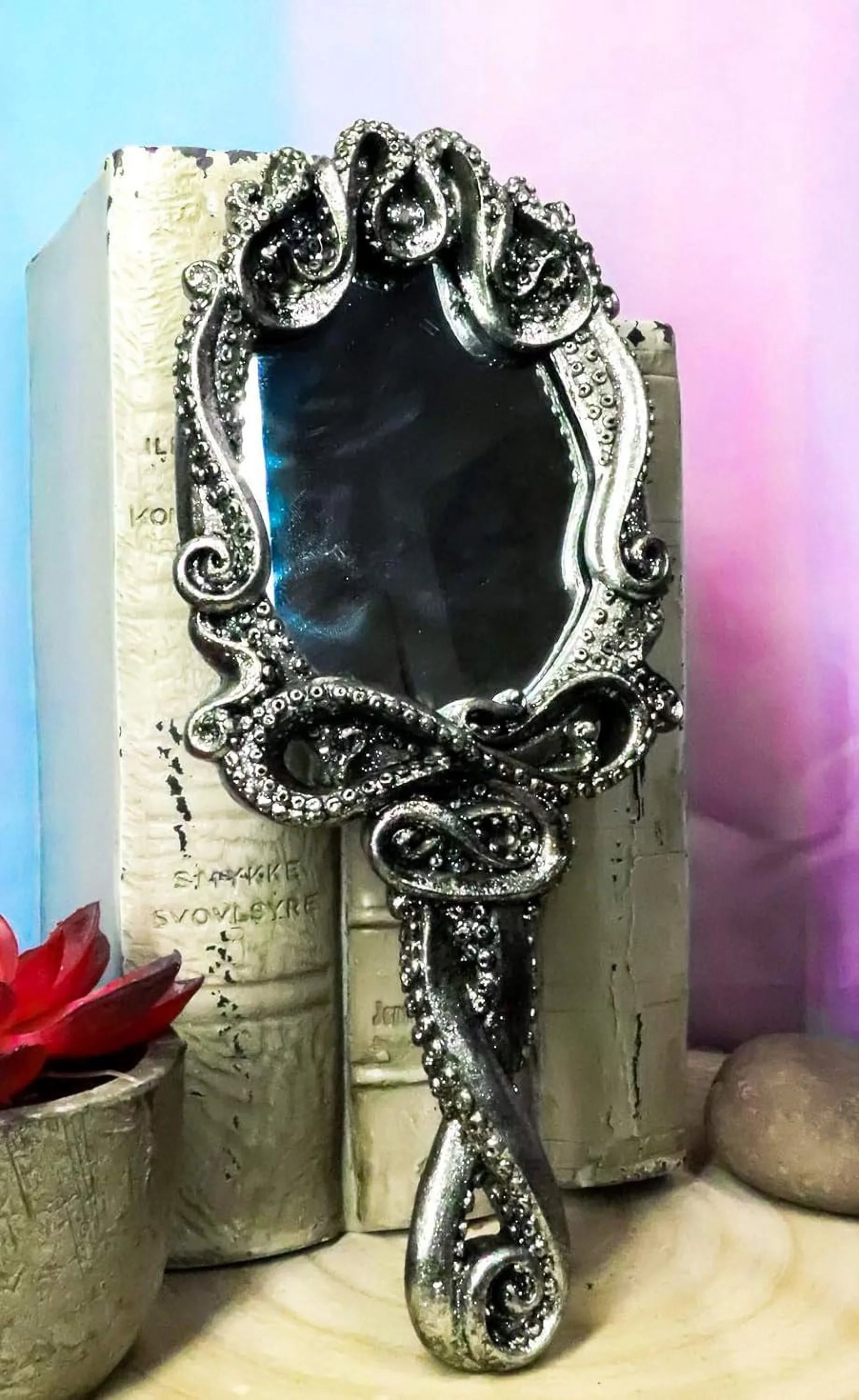 Deep Handheld Girls Women Hand Beauty Ebros Resin Tentacles Mirror Vanity Marine Boudoir Kraken Sculptural Mirrors Monster Ocean Accessory For Ladies Nautical Cthulhu Octopus