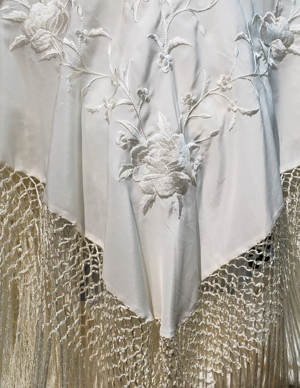 Spanish De Manton Stole Silk Canton Champagne Manila Wrap Shawl