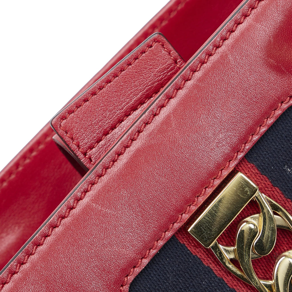 Pre-Owned Gucci Leather Red Unisex Calf Sylvie Authenticated Satchel (Good)
