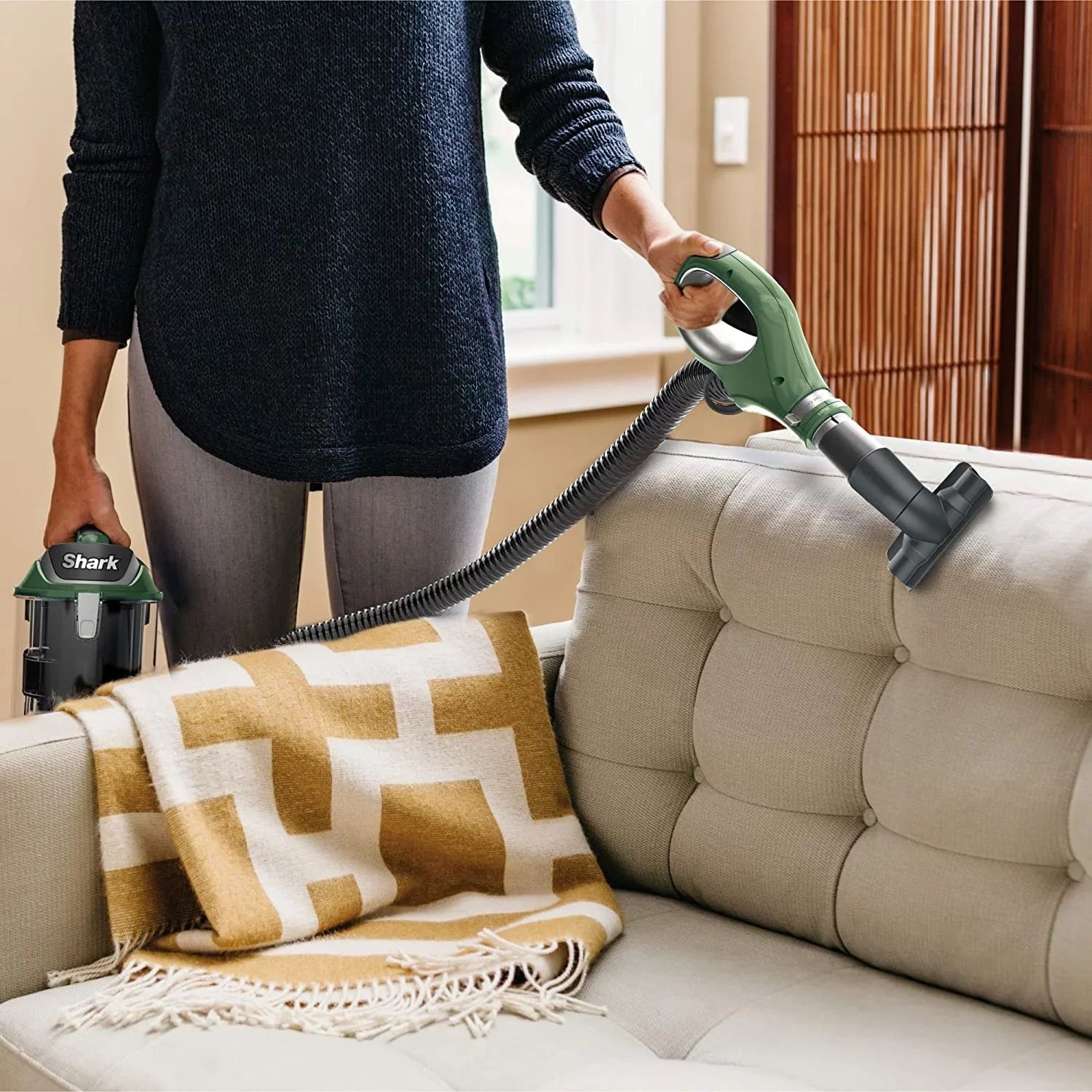 ZU782 Pro Upright Rotator Bagless HEPA Cleaner Vacuum Away DuoClean Lift Shark