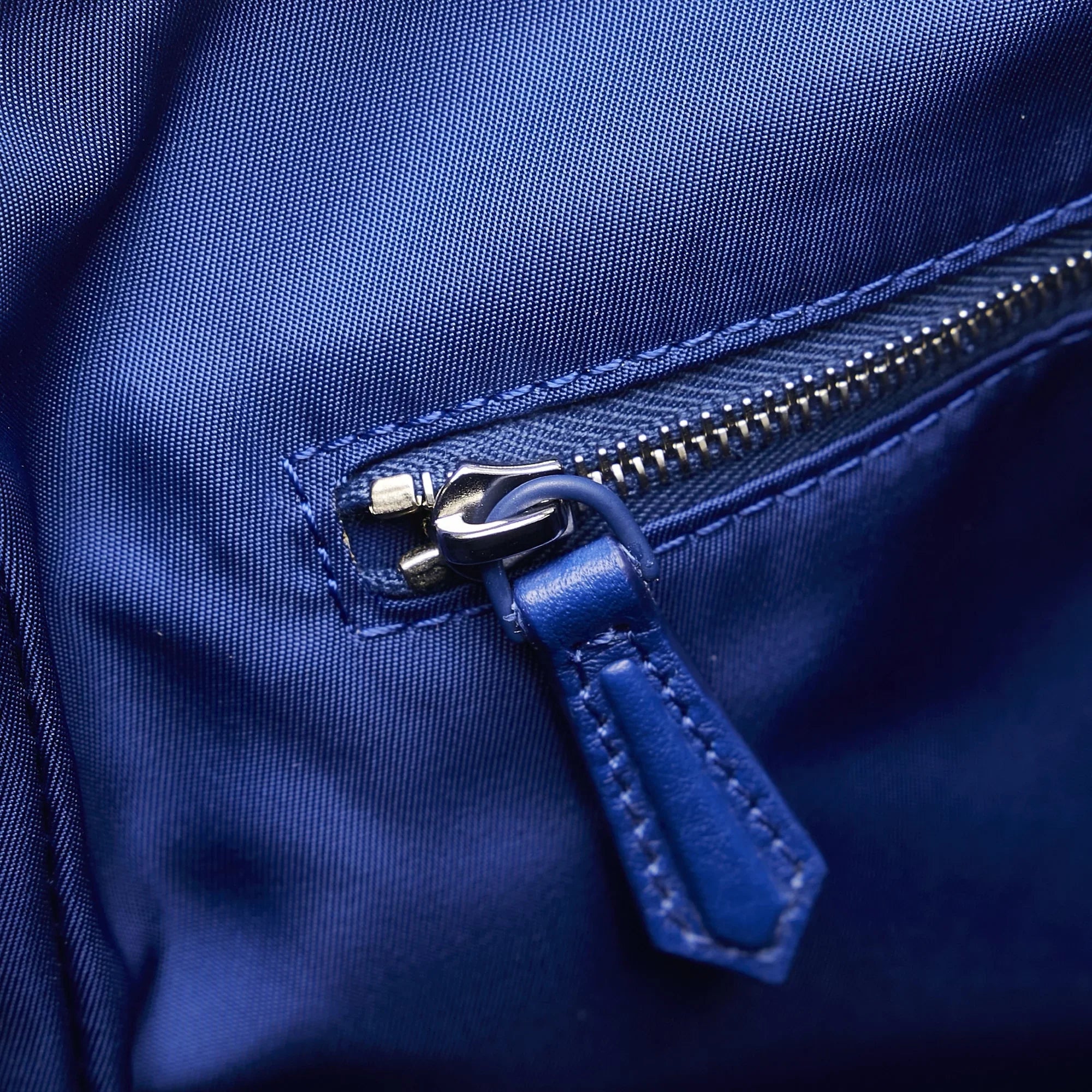 Bag Pre-Owned Lock Crossbody Blue FF Authenticated Unisex Nylon Crossbody (Good) Fendi Fabric