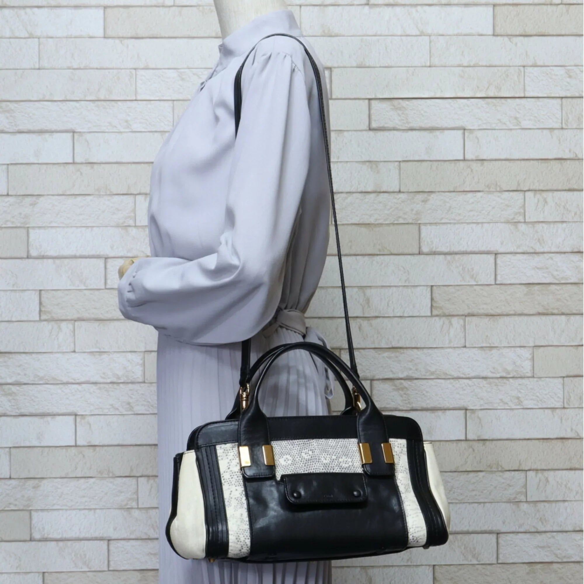 Beige Alice ChloÃ© Women's Shoulder (Good) Leather Pre-Owned Chloe Little Bag